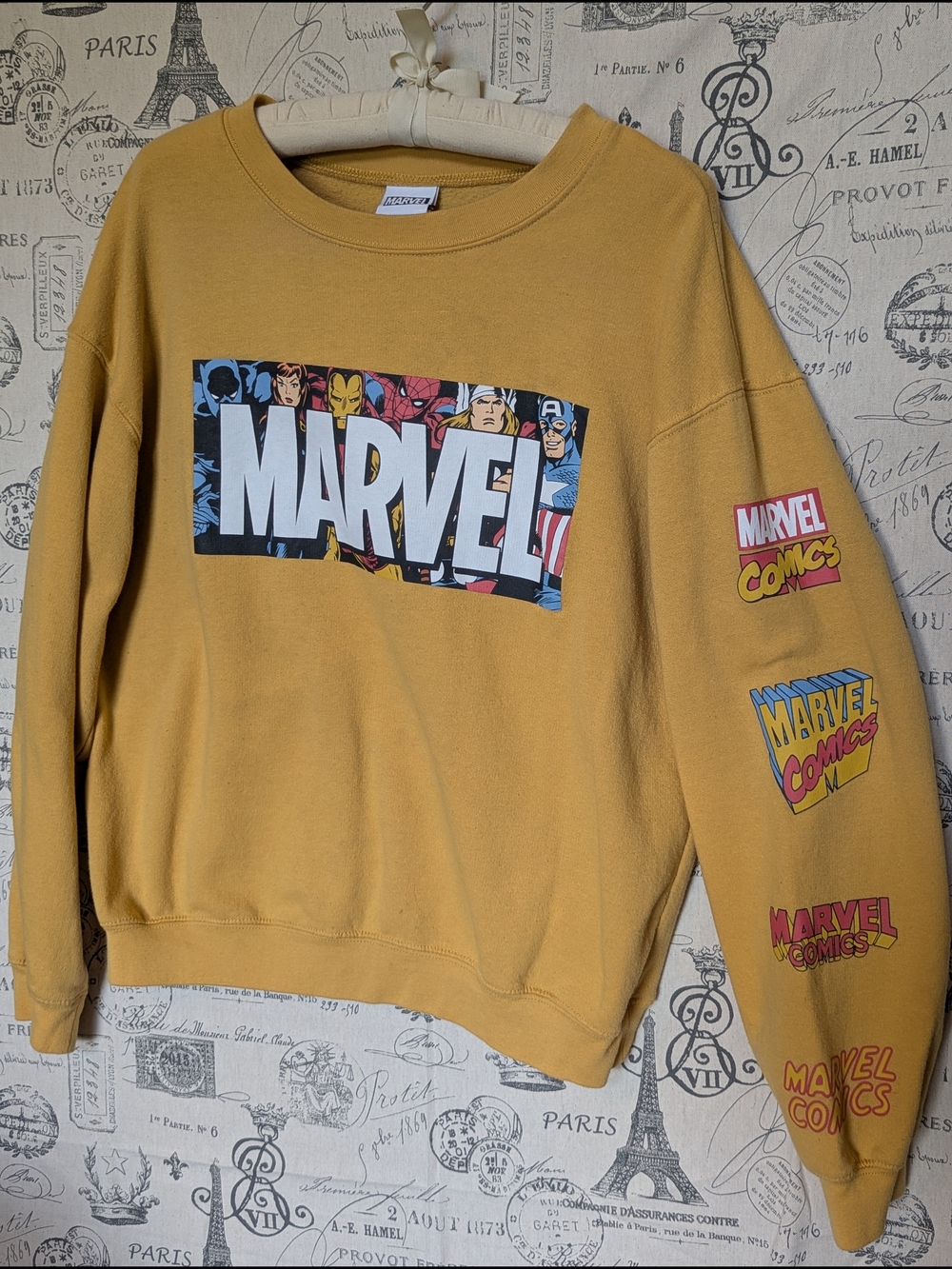 Marvel Comics Men's Mustard Crewneck Sweatshirt Size Large